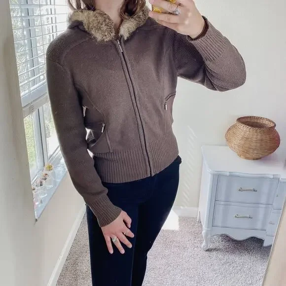 Nine & Co brown full zip sweater jacket with rabbit fur hood size large - Picture 1 of 8